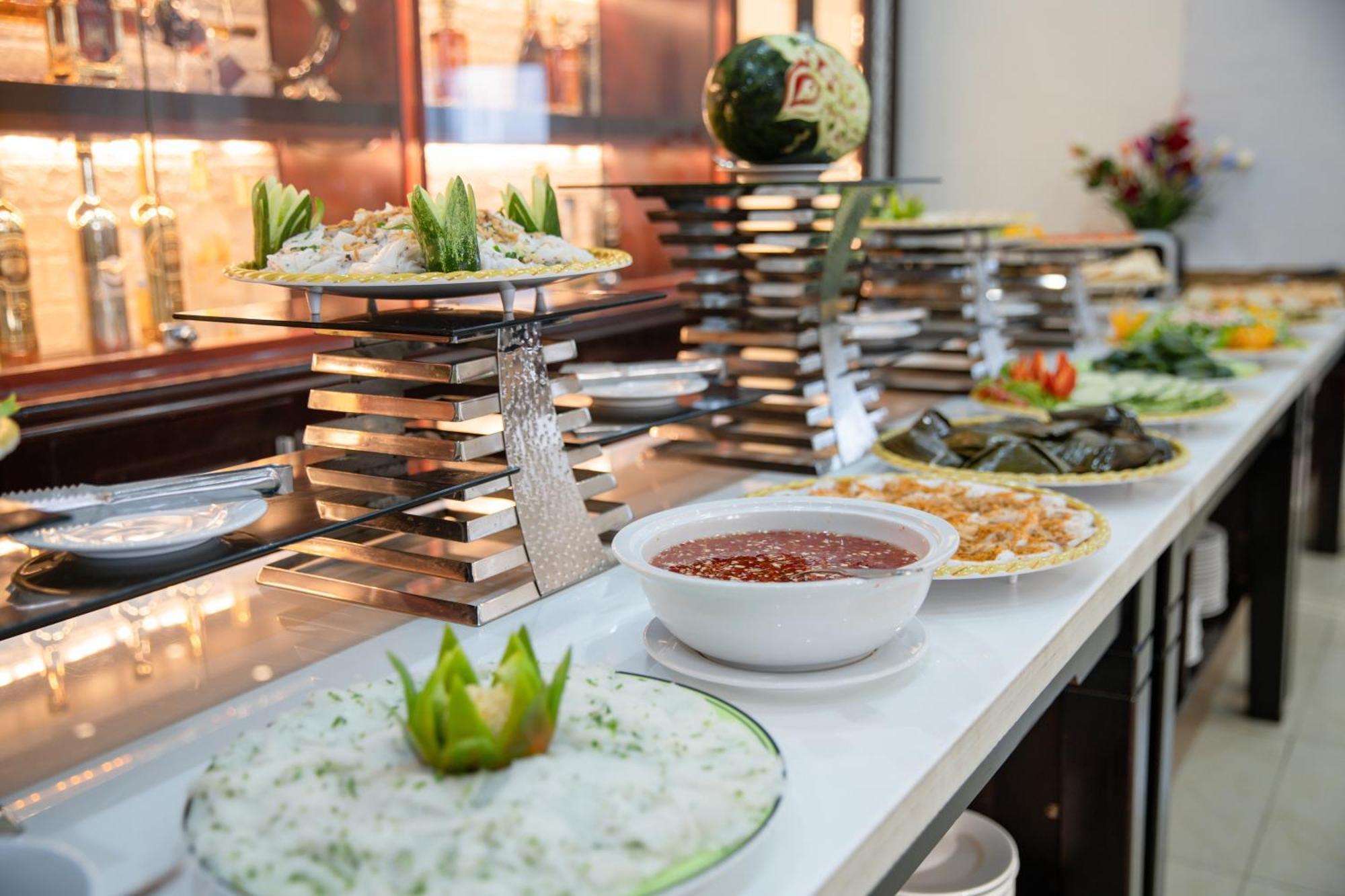 Tay Bac Hotel Da Nang Zewnętrze zdjęcie